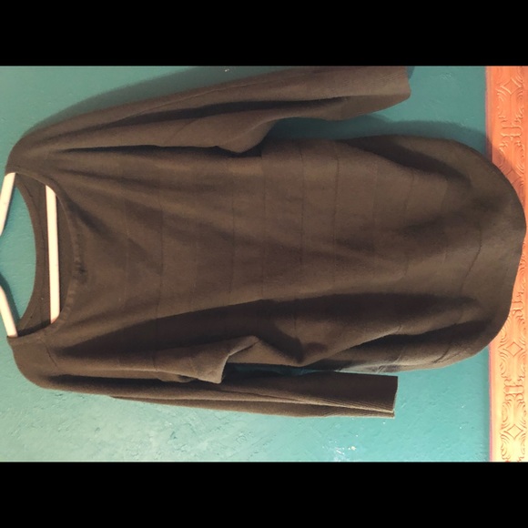 Sweater - Picture 4 of 5